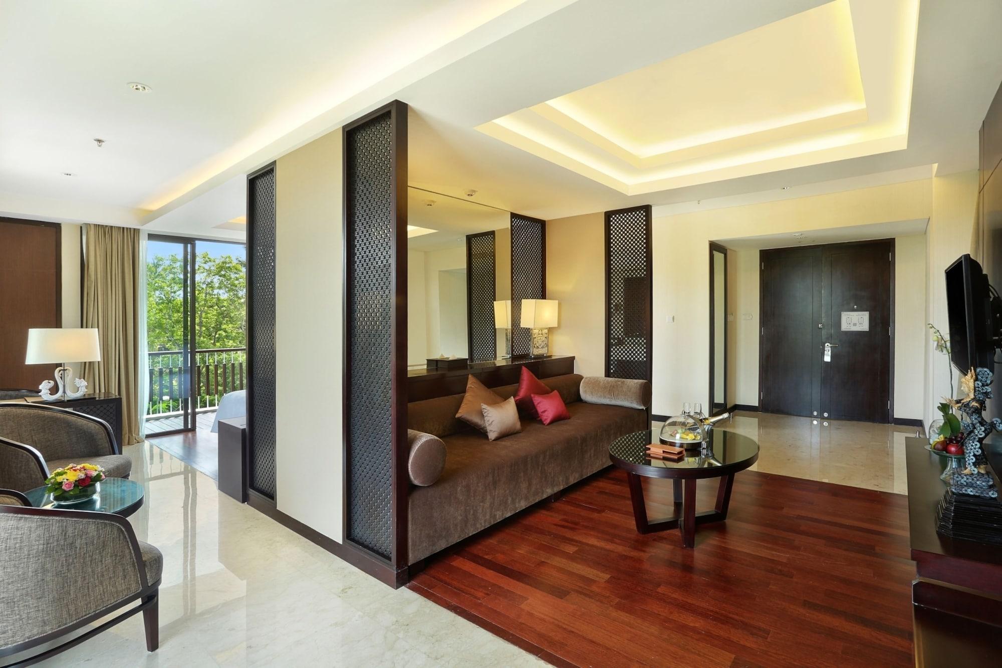 Hotel Bali Nusa Dua 5*